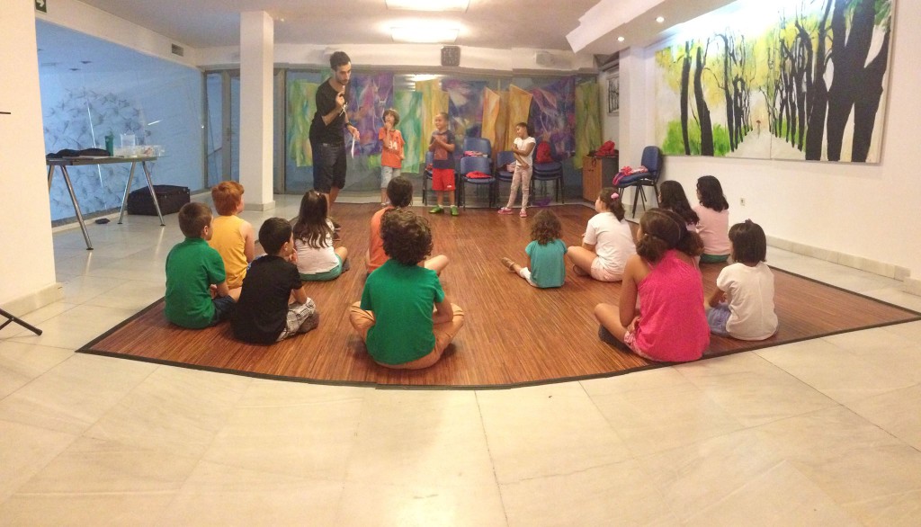 extraescolares teatro Foto de Talleres De Teatro en Inglés ACT OUT en Madrid