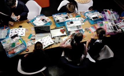 Academia de robótica educativa y programación