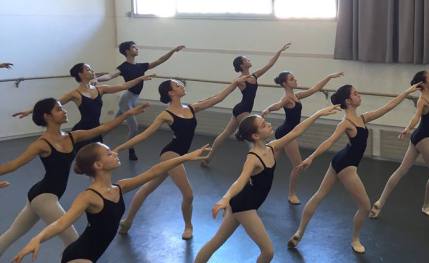 Escuela de Ballet, Jazz, Contemporáneo, Teatro Musical, Tango