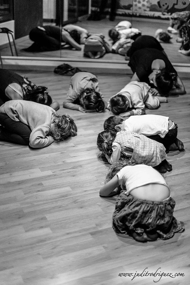 Yoga para niños y adultos