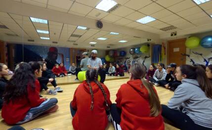 Escuela de baile para niños y adultos