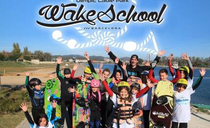 Cableski, kneeboard, wakeboard, esquí naútico