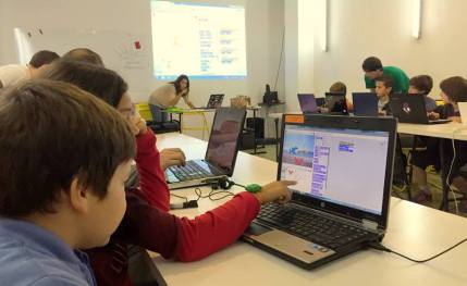Programación en Scratch, Diseño e Impresión 3D y Robótica