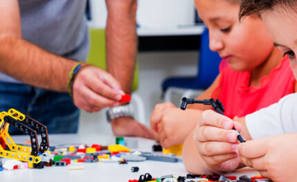 Defensa personal, Cuina, Creart, Zumba i Technolab 