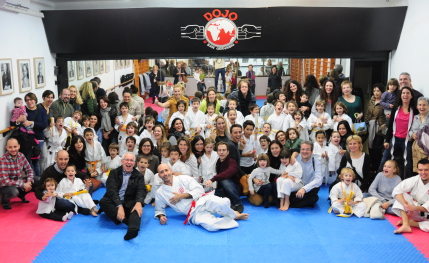 Escuela de artes marciales para niños