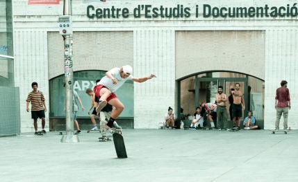Escuela de skate, scooter, Surf, inline, snowboard