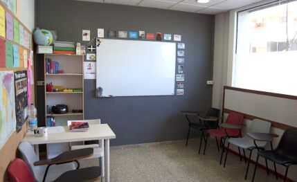 Idiomes i reforç escolar