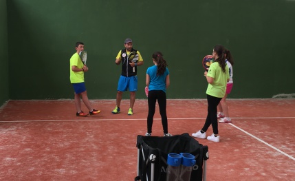 Academia de tenis y pádel 