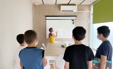 Acadèmia de reforç escolar