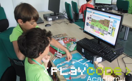 Academia de robótica, nuevas tecnologías y programación
