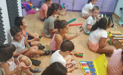 Escuela de música, danza y pintura 