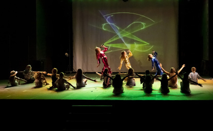 Escuela de danza y artes escénicas