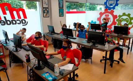 Academia tecnológica, robótica, programación