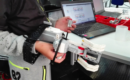 Academia de programación y robótica educativa