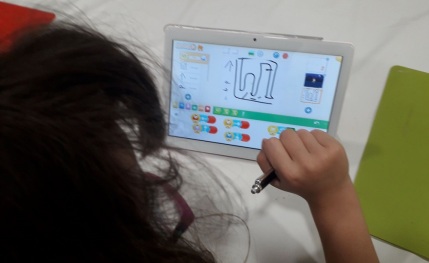 Academia de robótica y ciencia para niños
